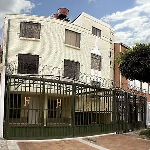 ** Apartahotel Alcazares Colombia